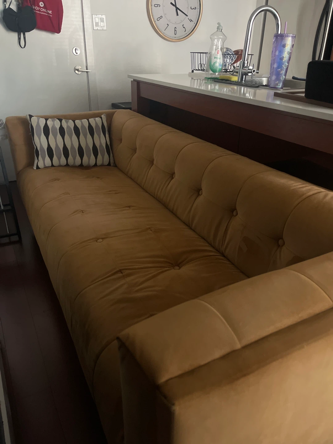 Gold Velvet Tufted Sofa - photo 2