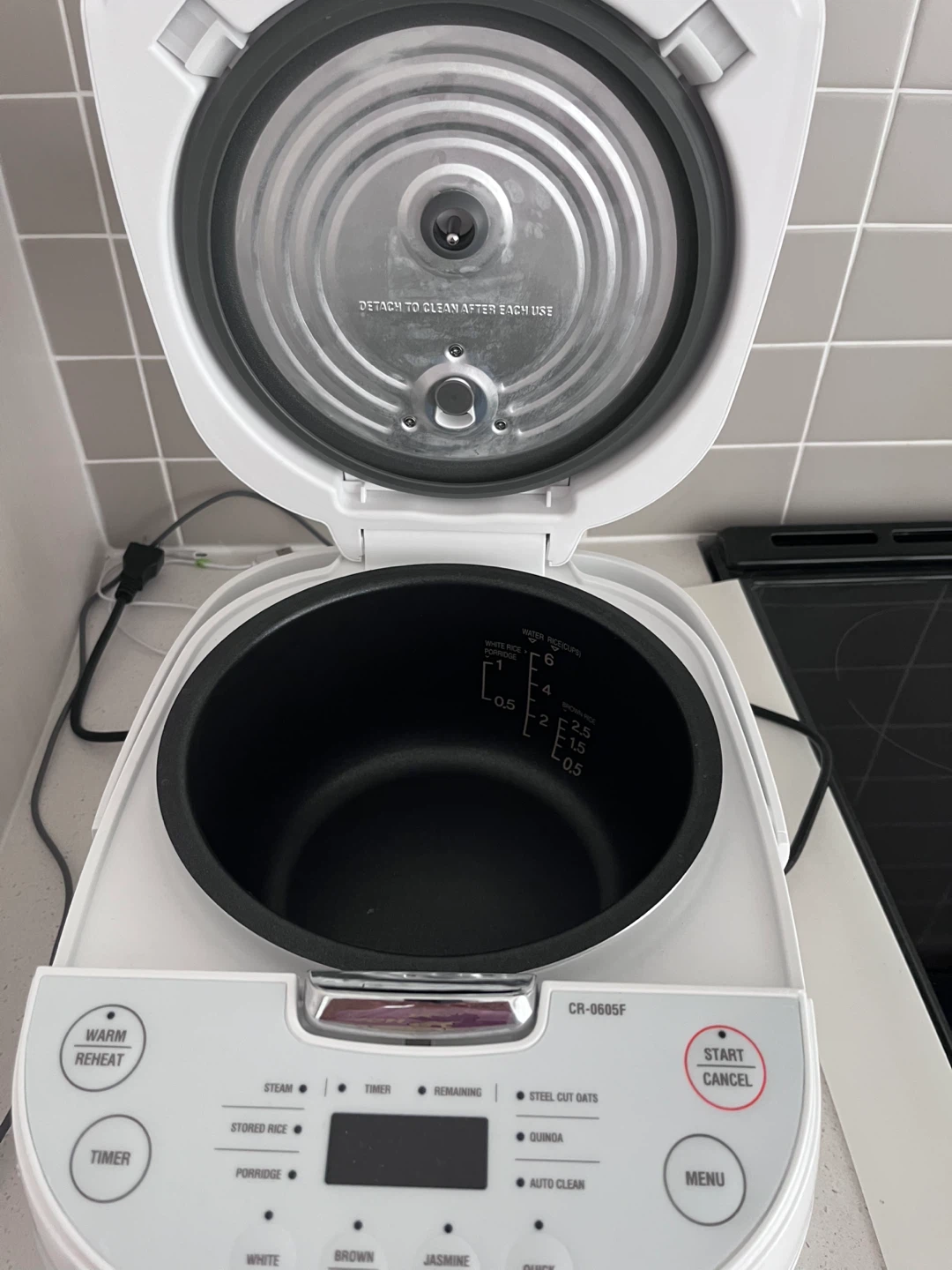 Cuckoo CR-0605F Rice Cooker like new - photo 4