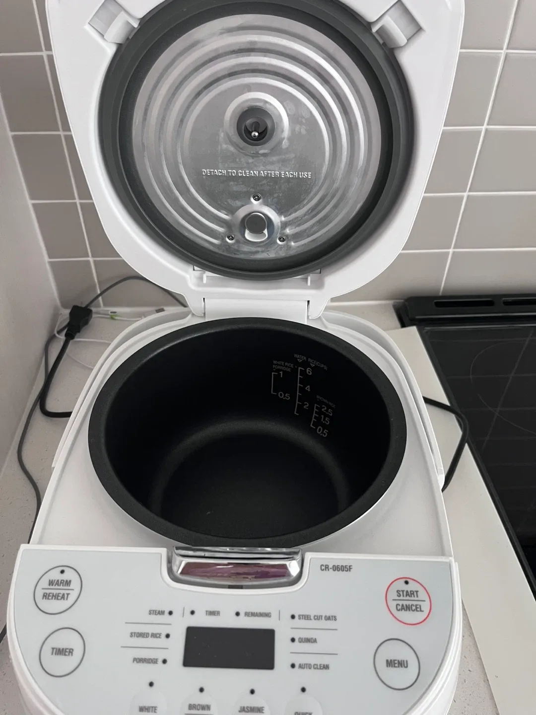 Cuckoo CR-0605F Rice Cooker like new image indicator(4)