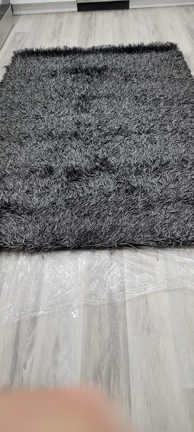 Shag Rug image indicator(2)