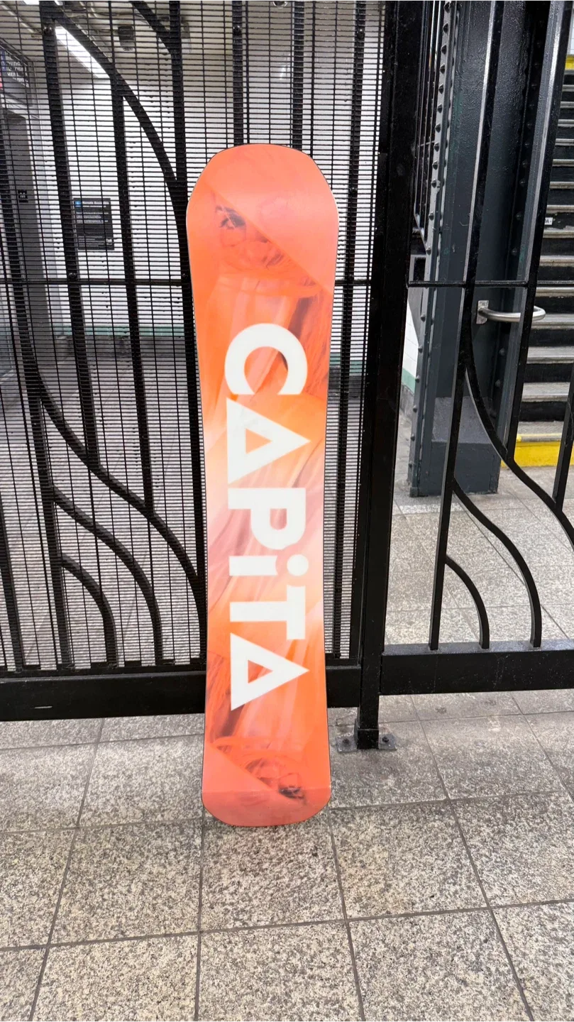 Capita Defenders of Awesome Snowboard 154 image indicator(5)