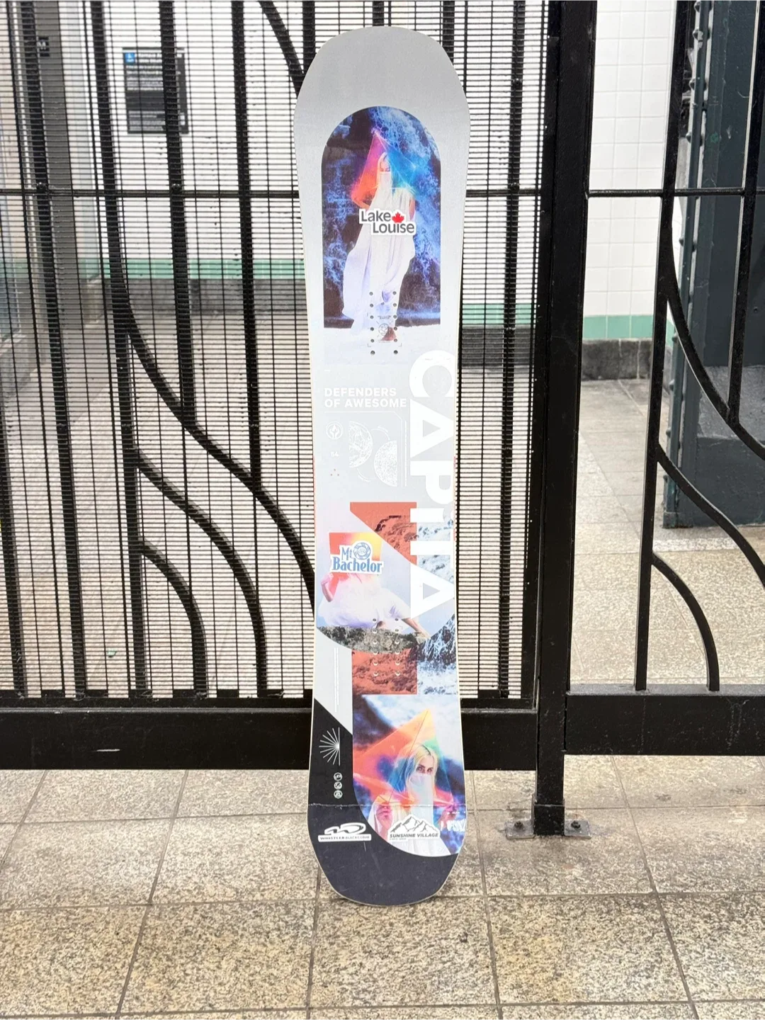 Capita Defenders of Awesome Snowboard 154 image indicator(10)