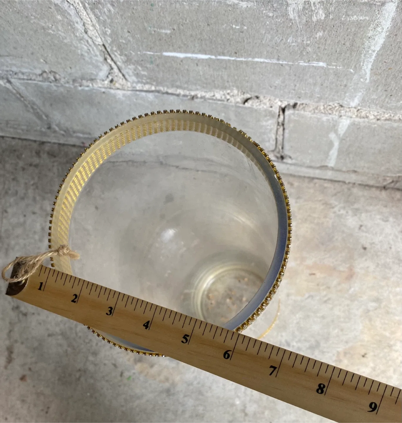 Tall Clear Vase with Gold Trim image indicator(3)