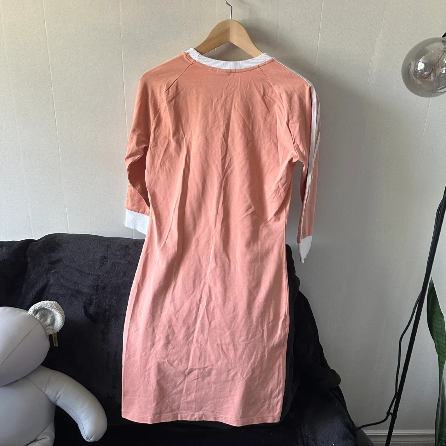 Pink and white Adidas dress image indicator(5)