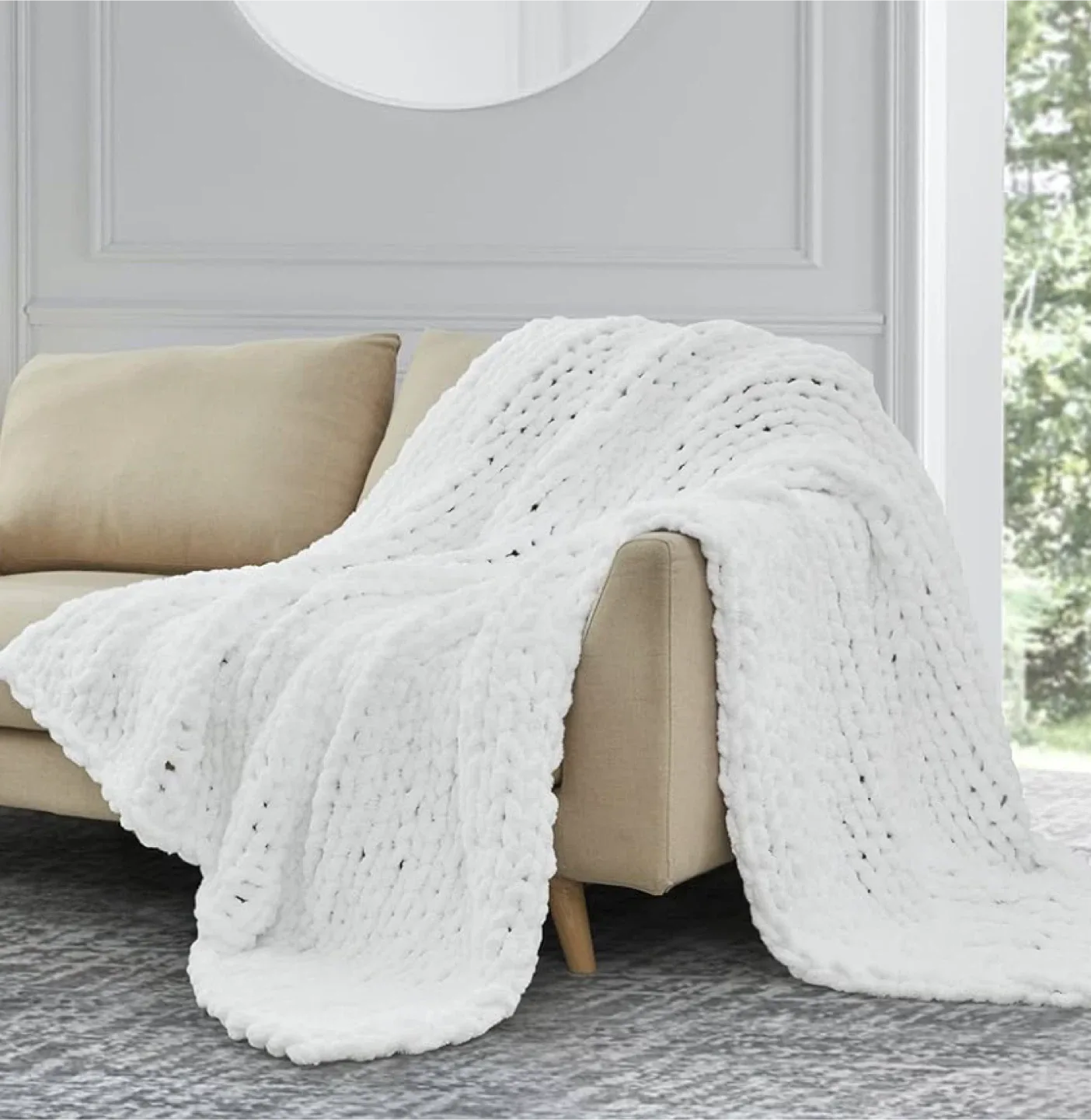 Luxurious Chunky Chenille Knit Blanket - White (60x80) image indicator(4)