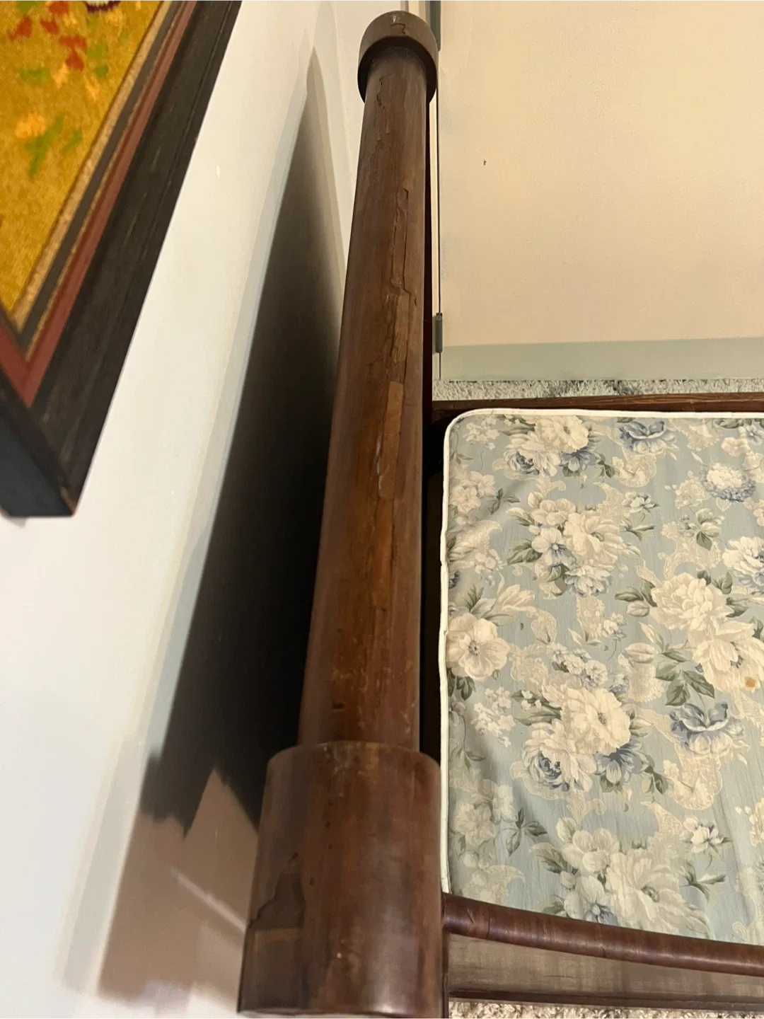 FREE - 17th or 18th-century Bed Frame - Delivery Extra image indicator(6)