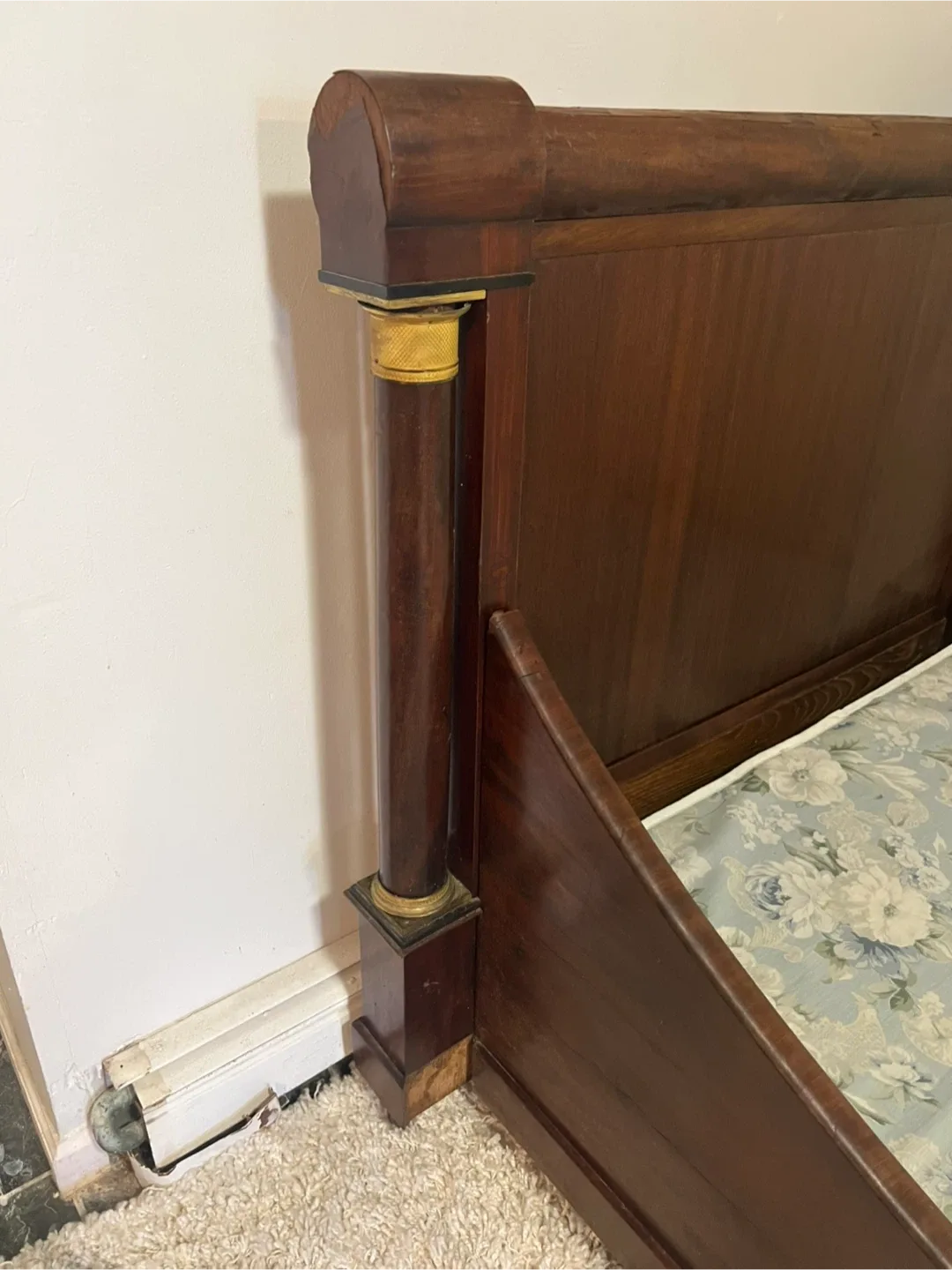 FREE - 17th or 18th-century Bed Frame - Delivery Extra image indicator(5)