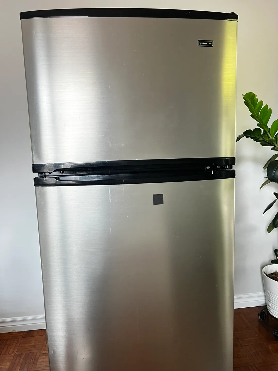Magic Chef Stainless Steel Refrigerator thumbnail