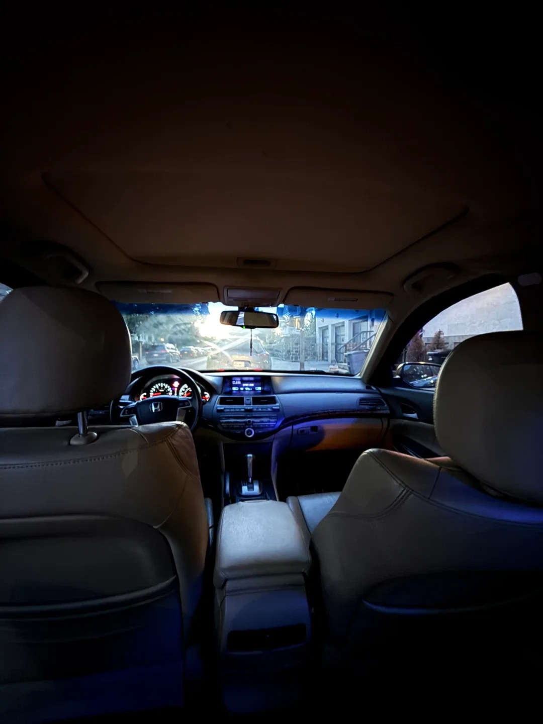 2010 Honda Accord EX-L V6 image indicator(4)