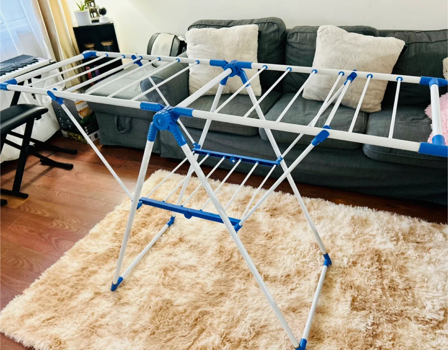 Folding Clothes Drying Rack thumbnail