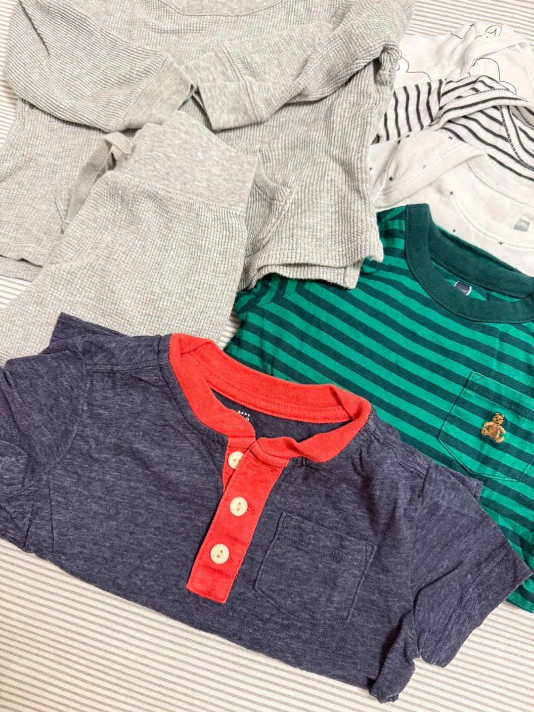 18-24 months old baby gap clothing bundle - photo 4
