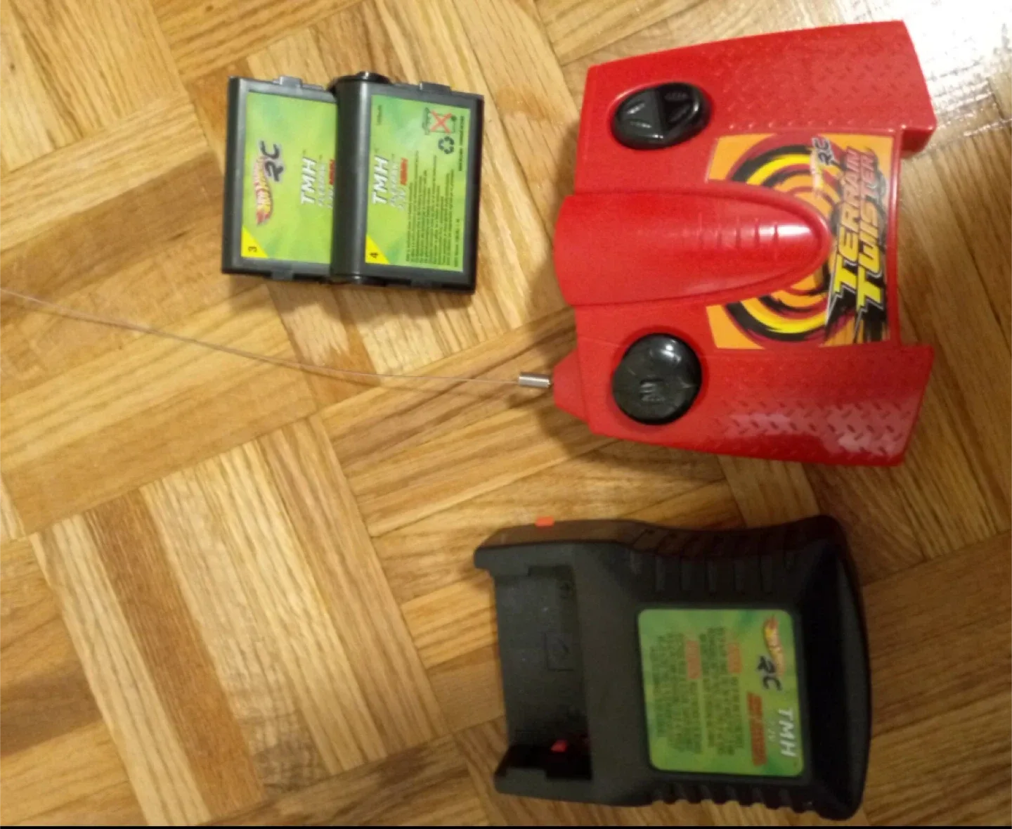 🔥Hot Wheels Turbo Twister RC – Goes on Water & Land! 🌊🚙🥕 image indicator(6)