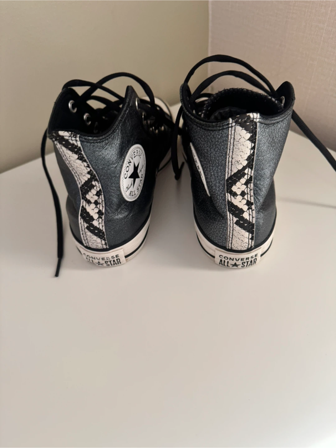 Converse All Star High Top - Women's Size 8 - photo 3