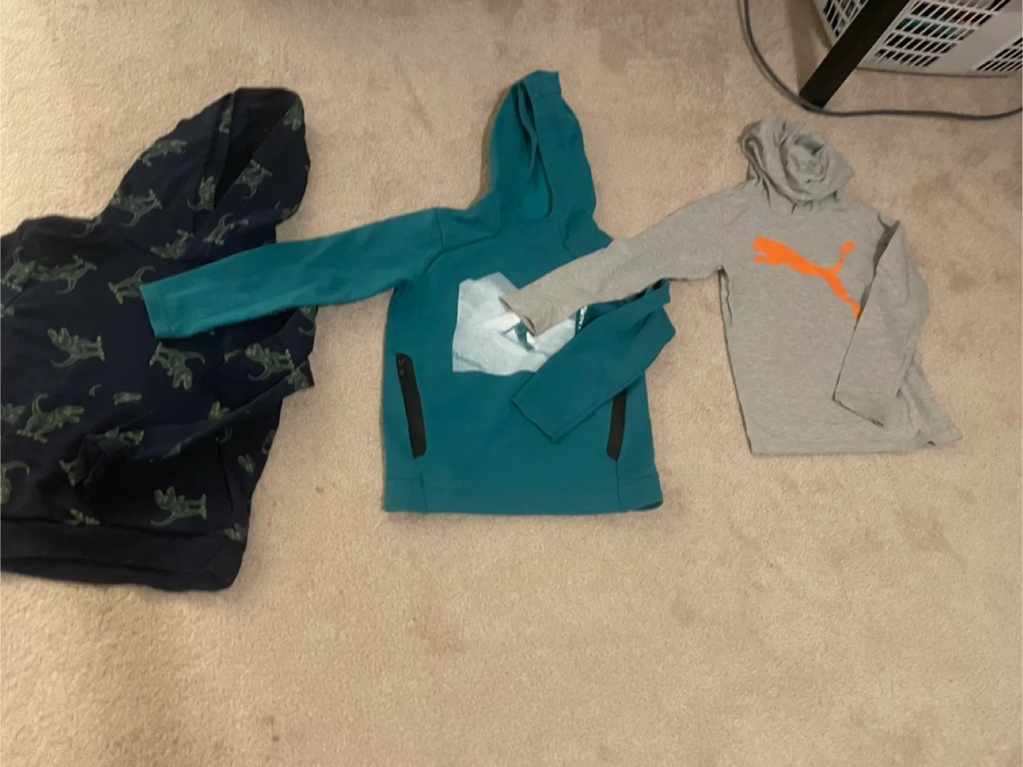 Kids' Clothing Bundle: Levi's, Gap, Nike & More! image indicator(2)