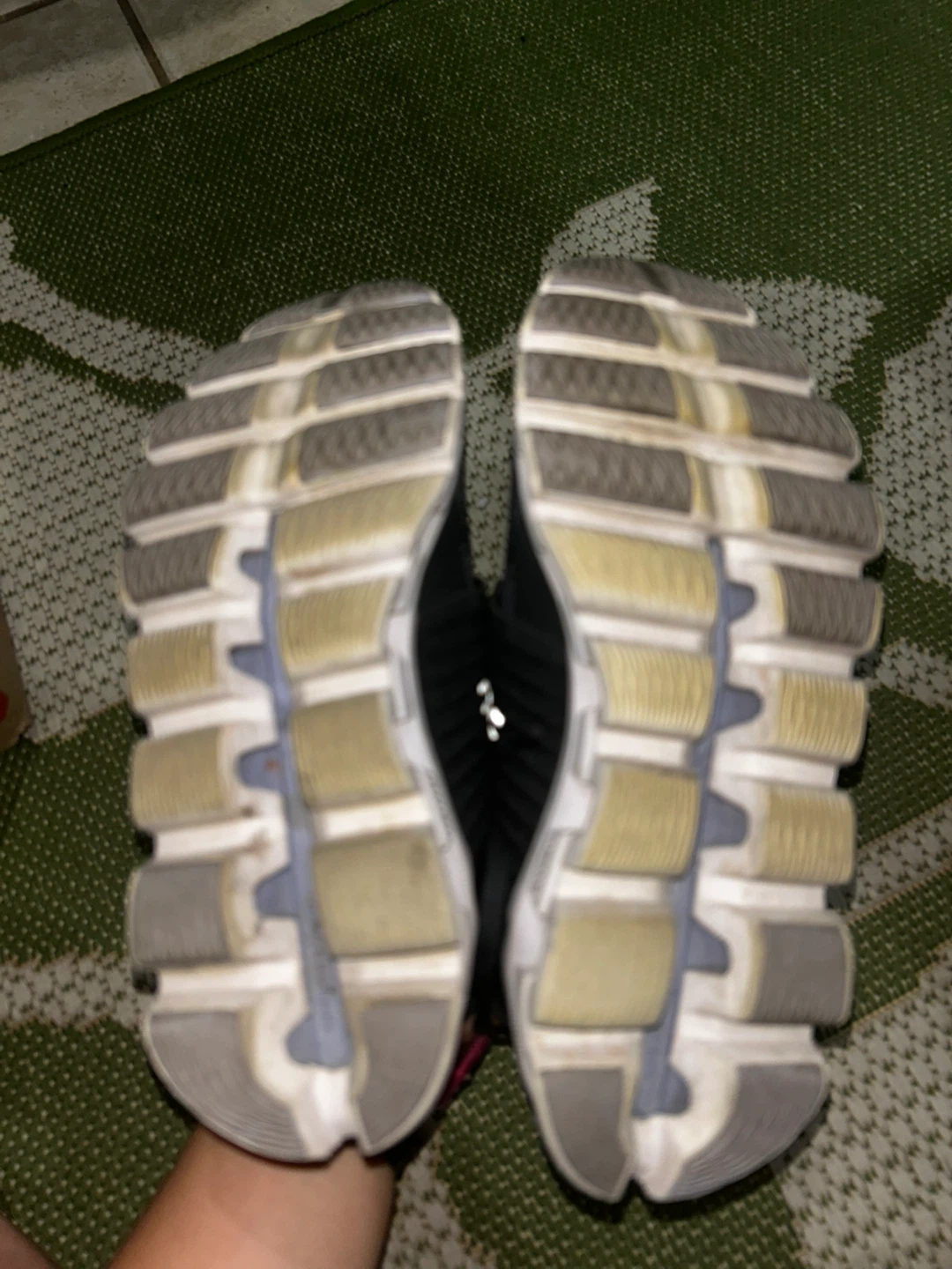On Swiss Engineering Women's Running Shoes W5.5 - photo 2