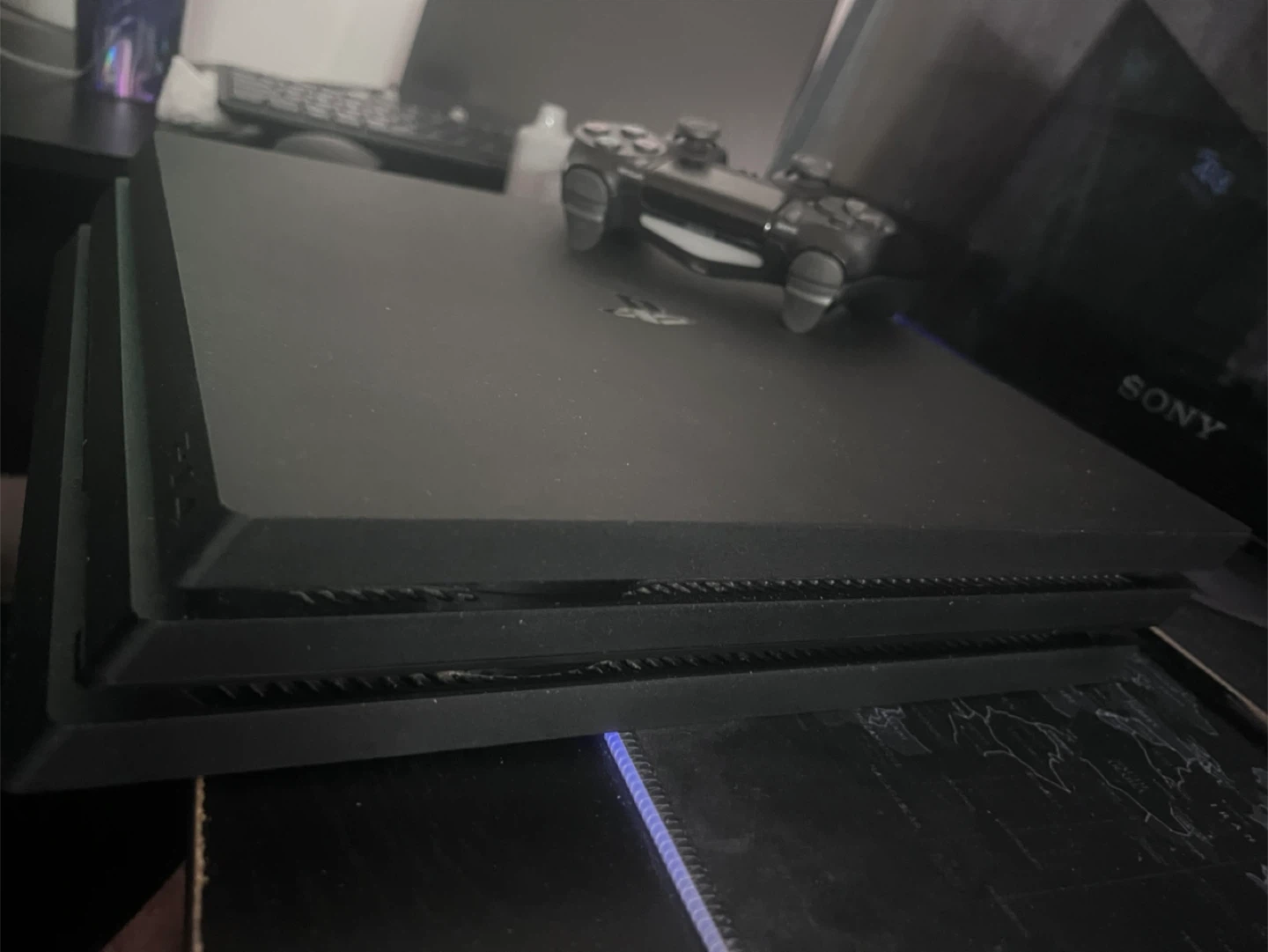 PlayStation 4 Pro Console & Controller - photo 4