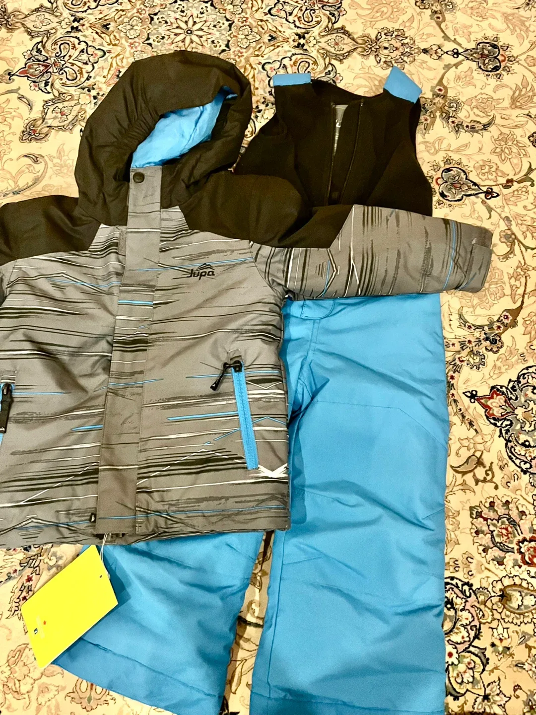 Jupa Ski Jacket & Pants Set - Size 3 years old image indicator(2)