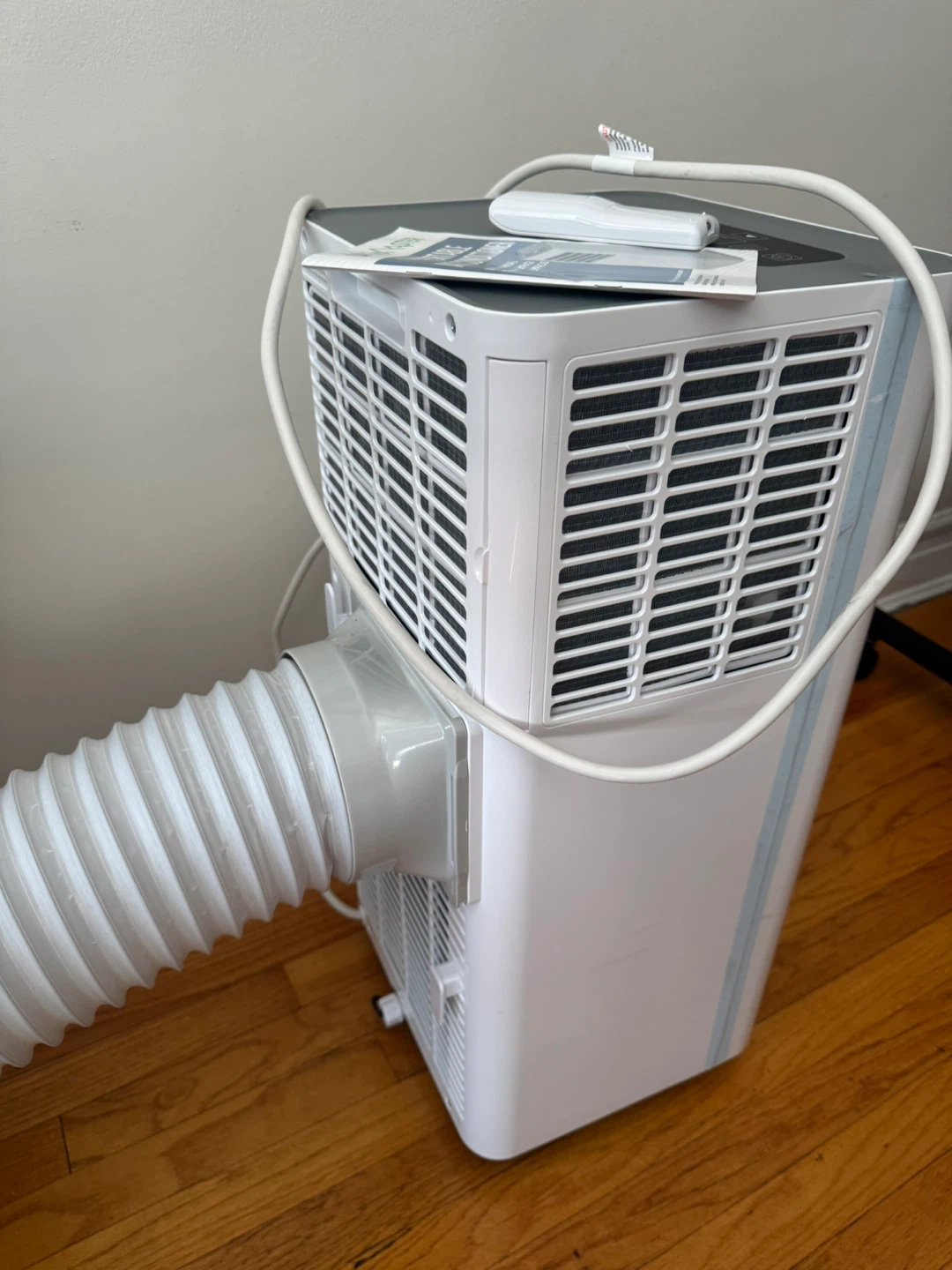 Excellent Condition - Portable Air Conditioner LMPAC8/LMPAC10 - photo 2