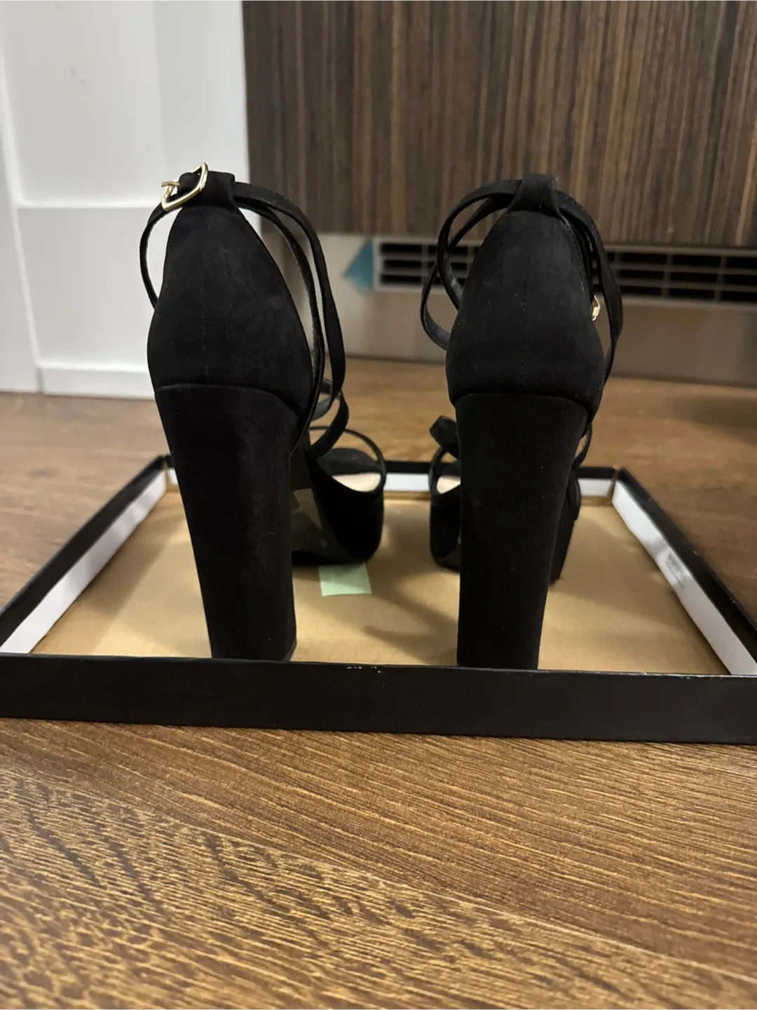 Forever 21 Black Platform Heels - 6 image indicator(4)
