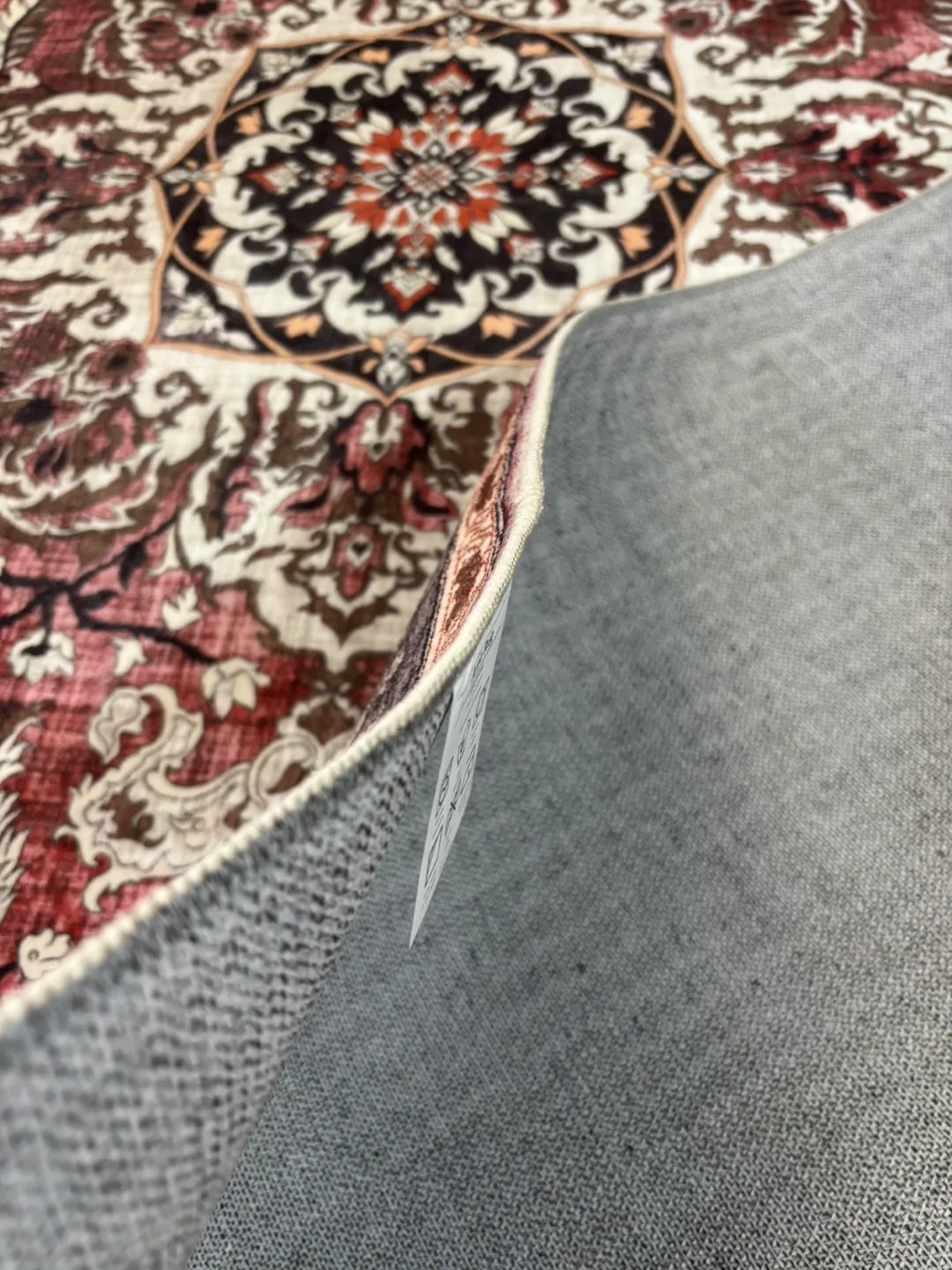 🥕 Brand New 3x5ft Area Rug – Floral Medallion Design image indicator(5)