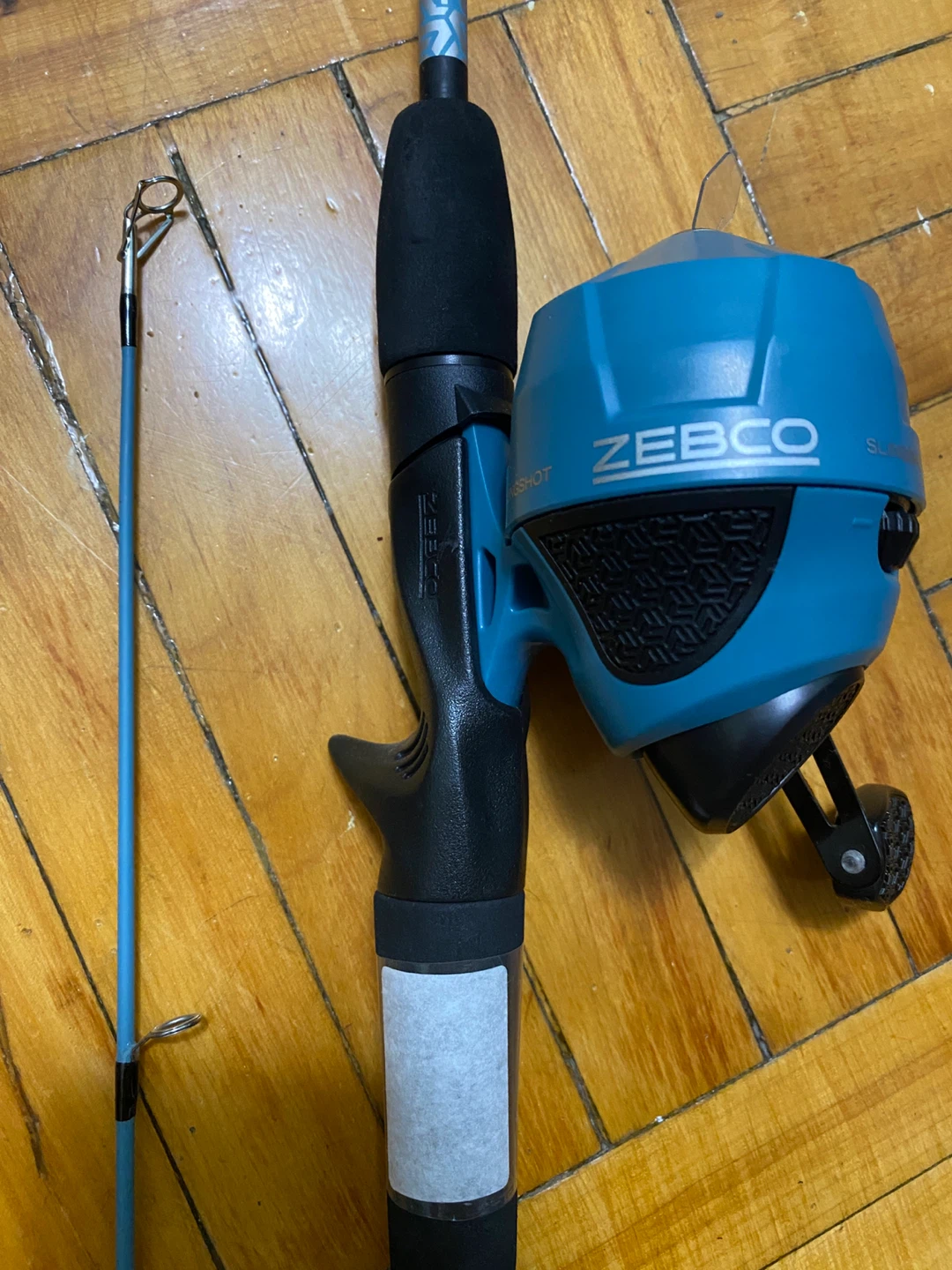 Zebco Slingshot Bitecast 5’6ft (Right handed) - photo 5