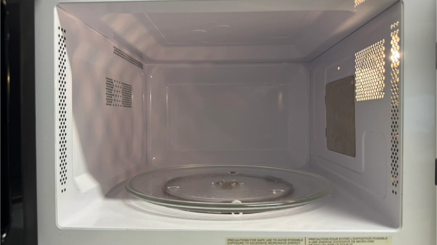 Toshiba New Microwave Oven - photo 4