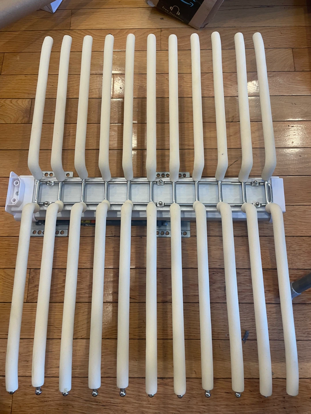 TSTSM Pull-Out Trouser Hanger - Beige - photo 5
