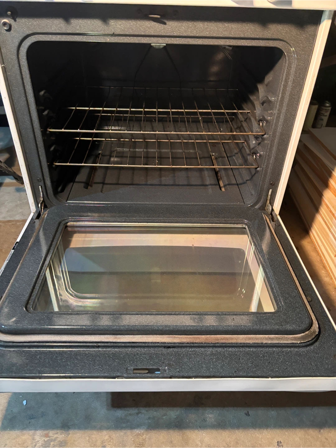 Kenmore Gas Range/Oven - White - photo 3