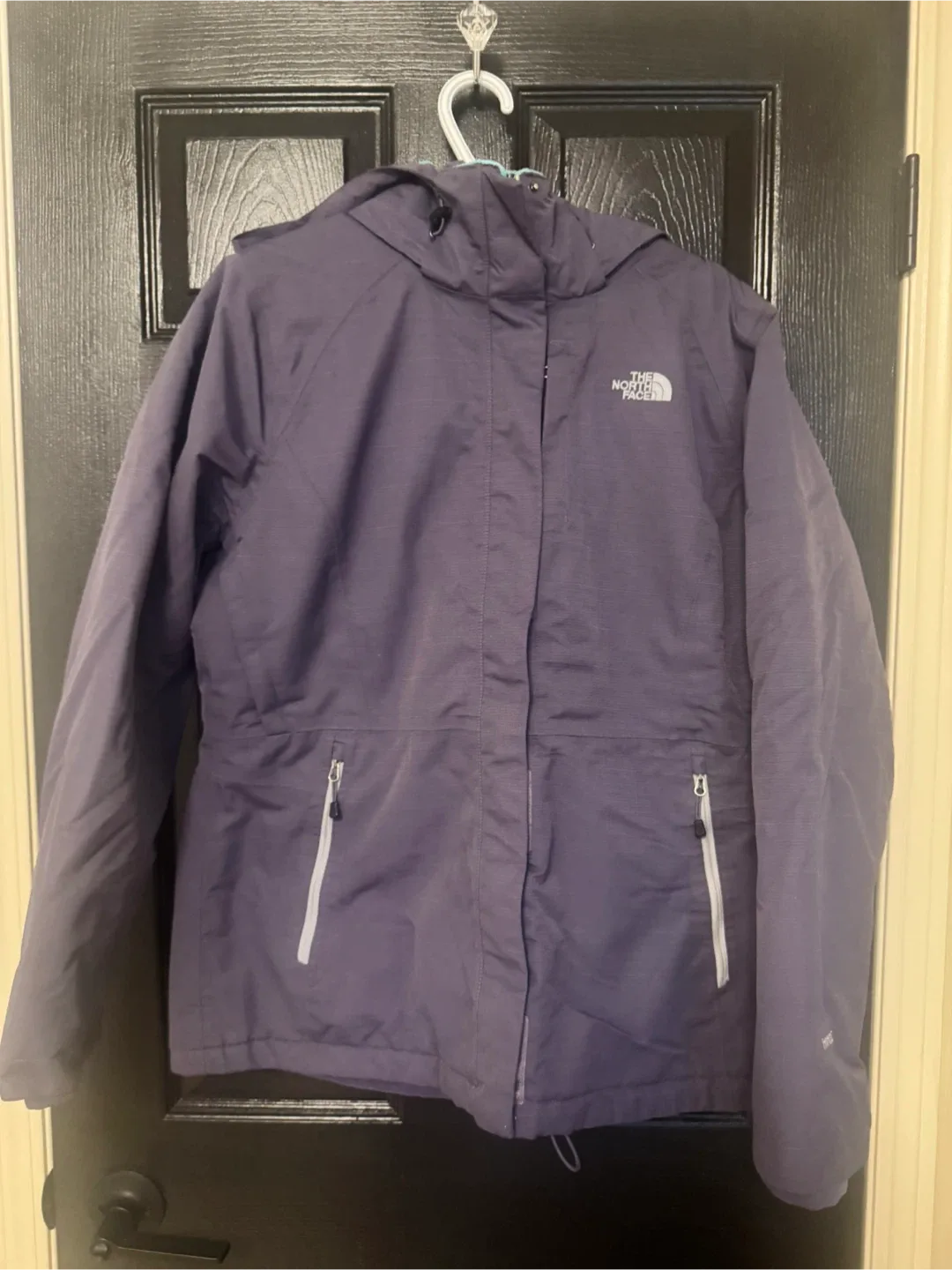 The North Face Women's XL Winter Jacket thumbnail