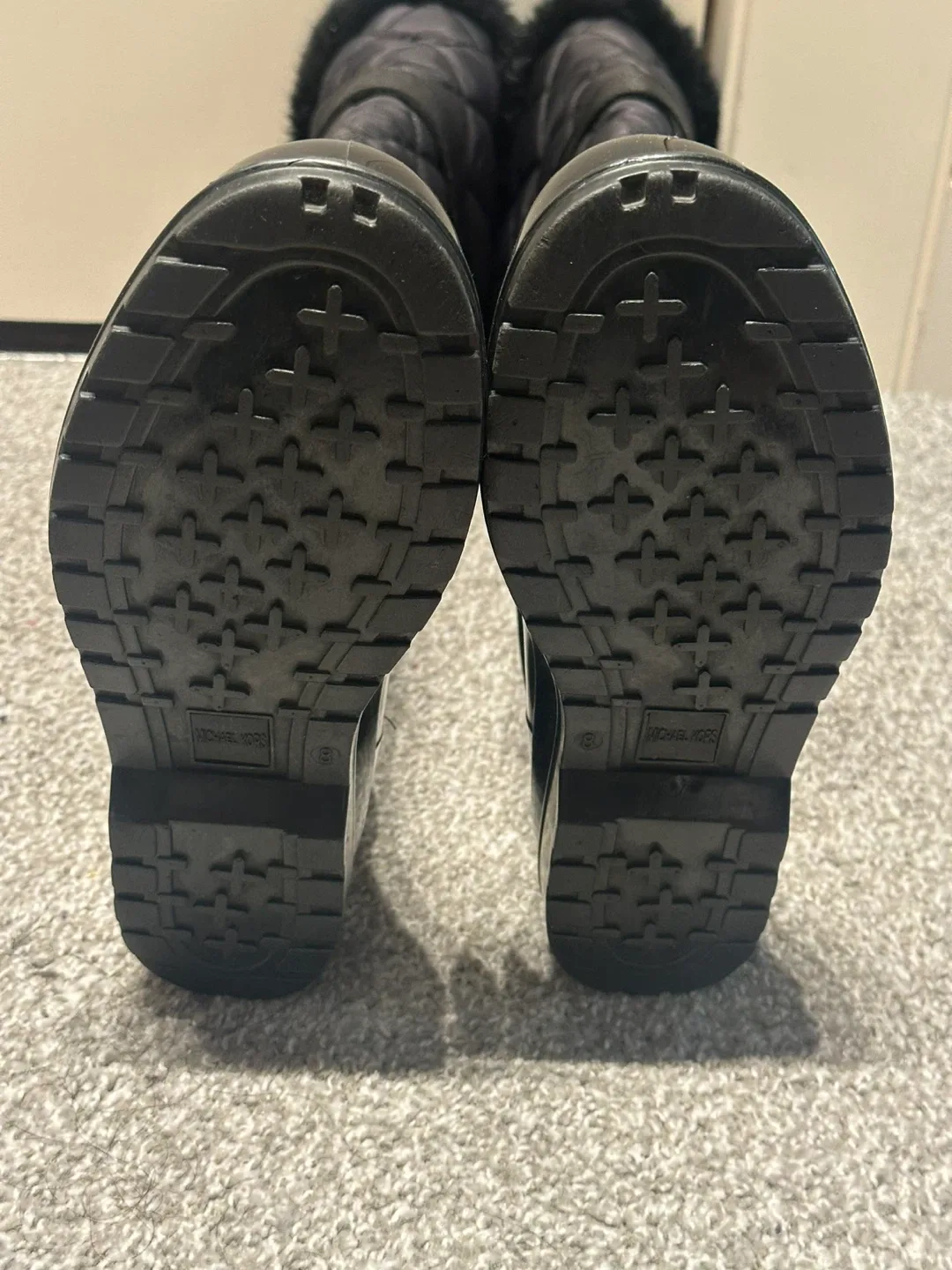 Michael Kors Black Quilted Winter Boots - Size 8 image indicator(4)