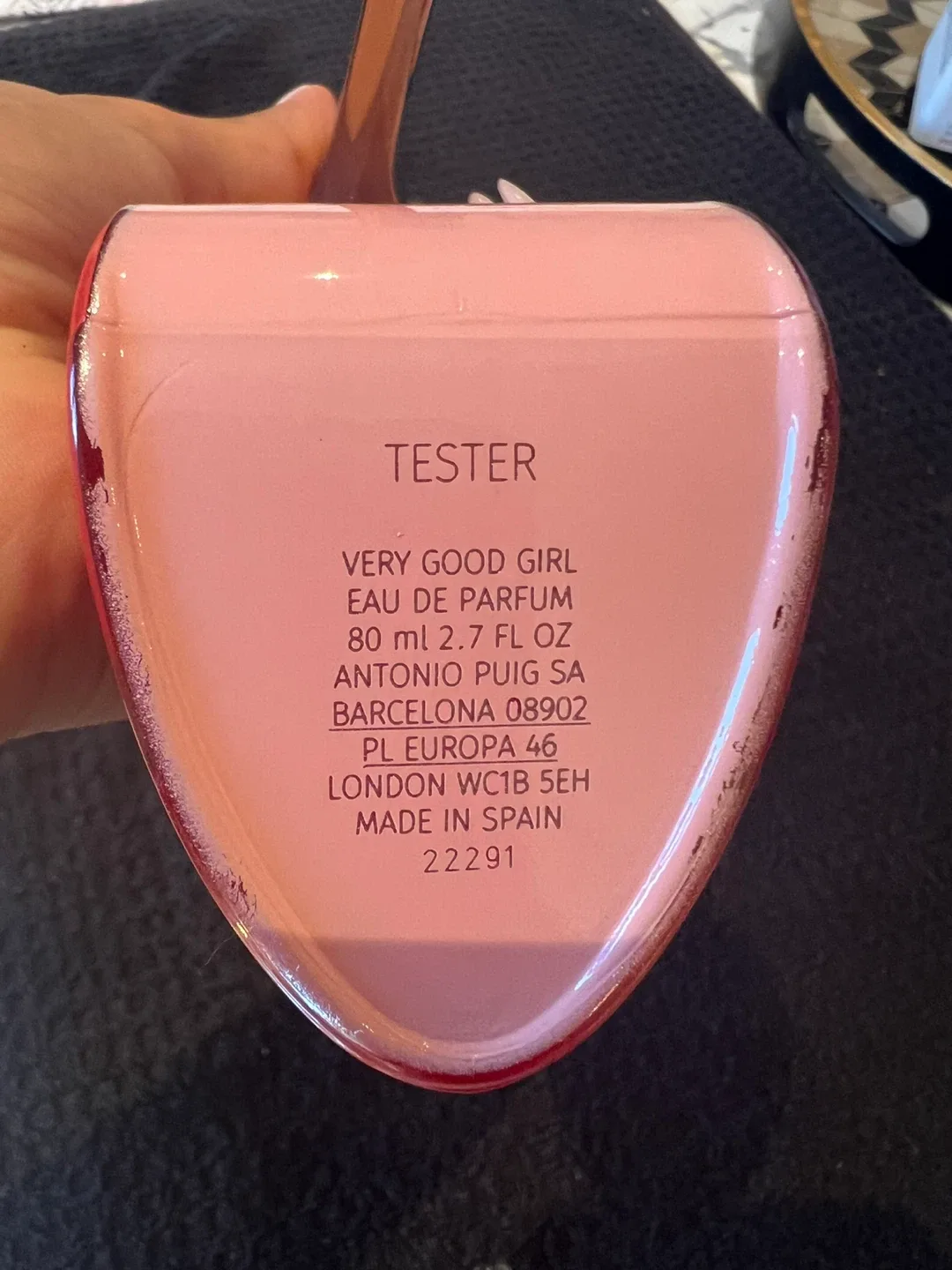 Carolina Herrera Very Good Girl Eau de Parfum (80ml) image indicator(5)