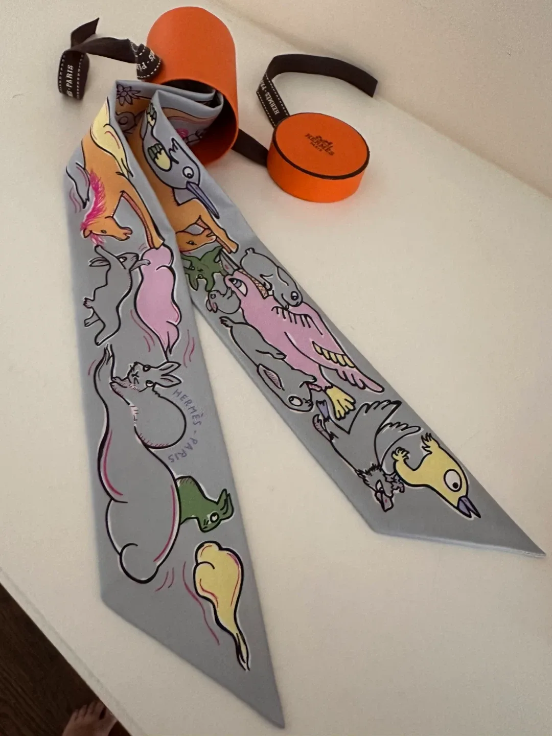 Authentic brand new Hermes silk twilly image indicator(2)