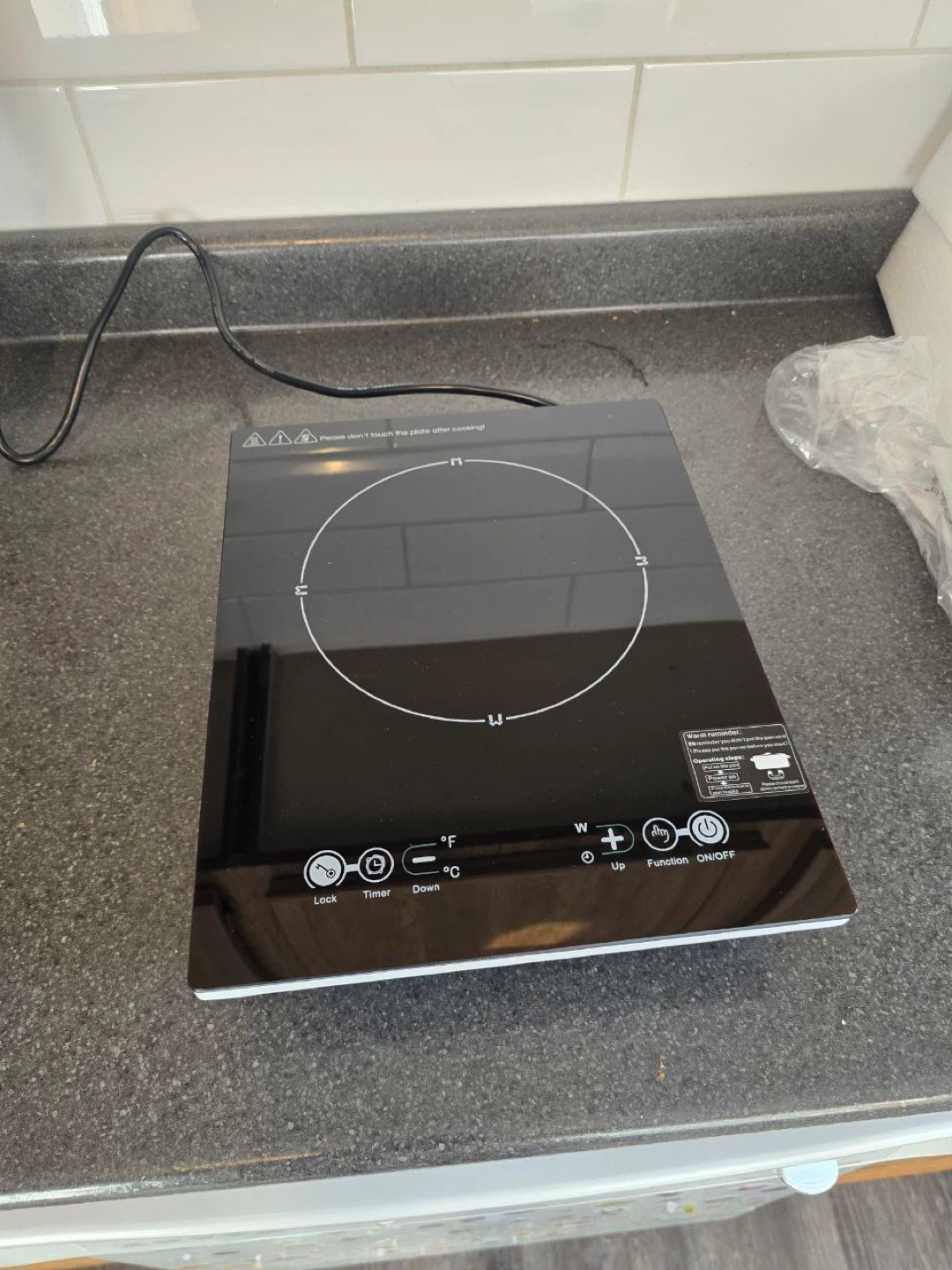Induction Cooker K1001