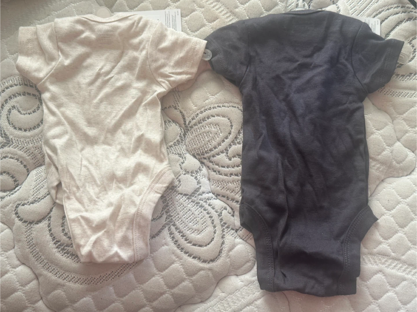 Newborn Onesies Brand Bodysuits $5 for both - photo 4