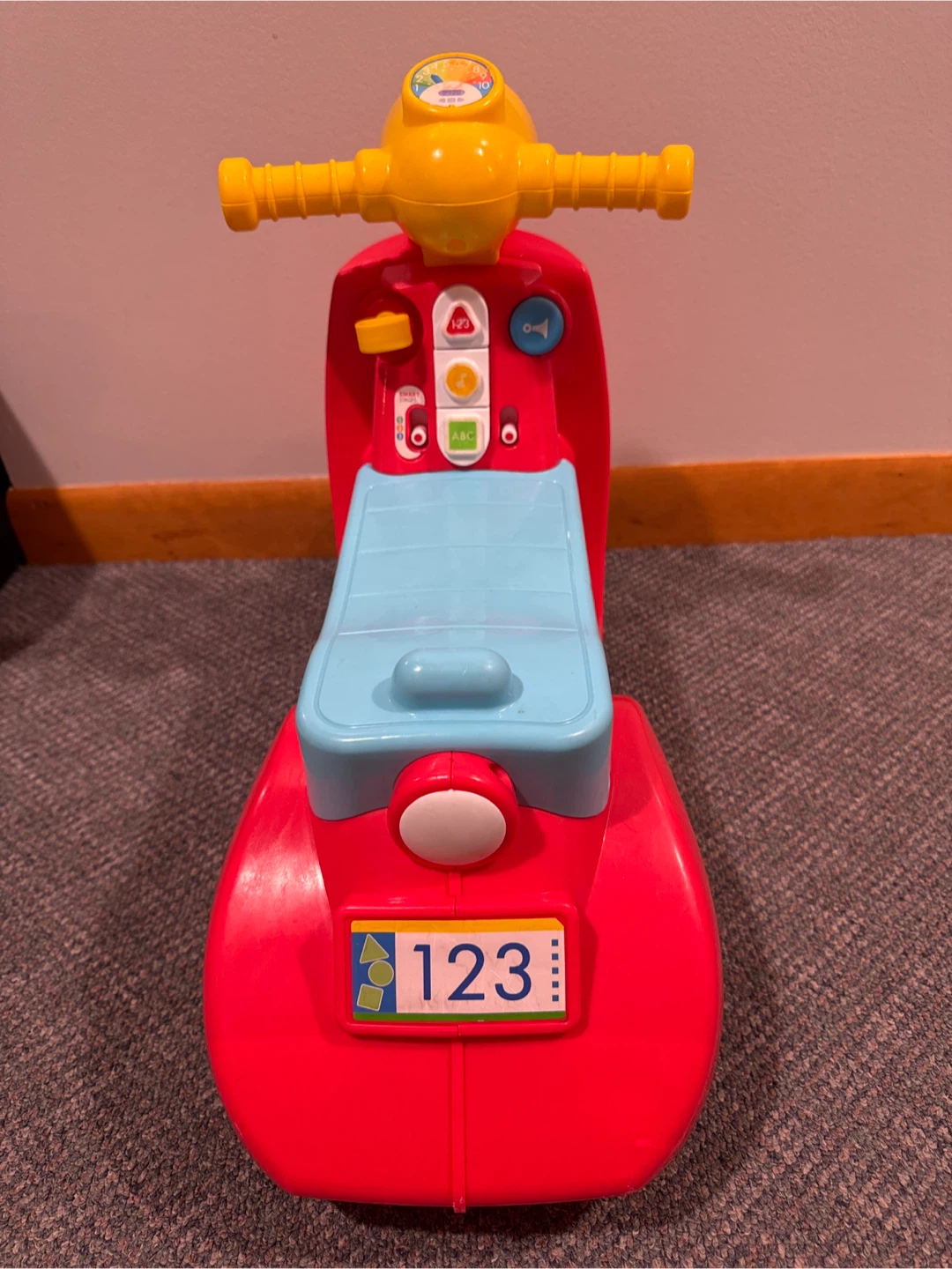Fisher-Price Ride-On Scooter - photo 3