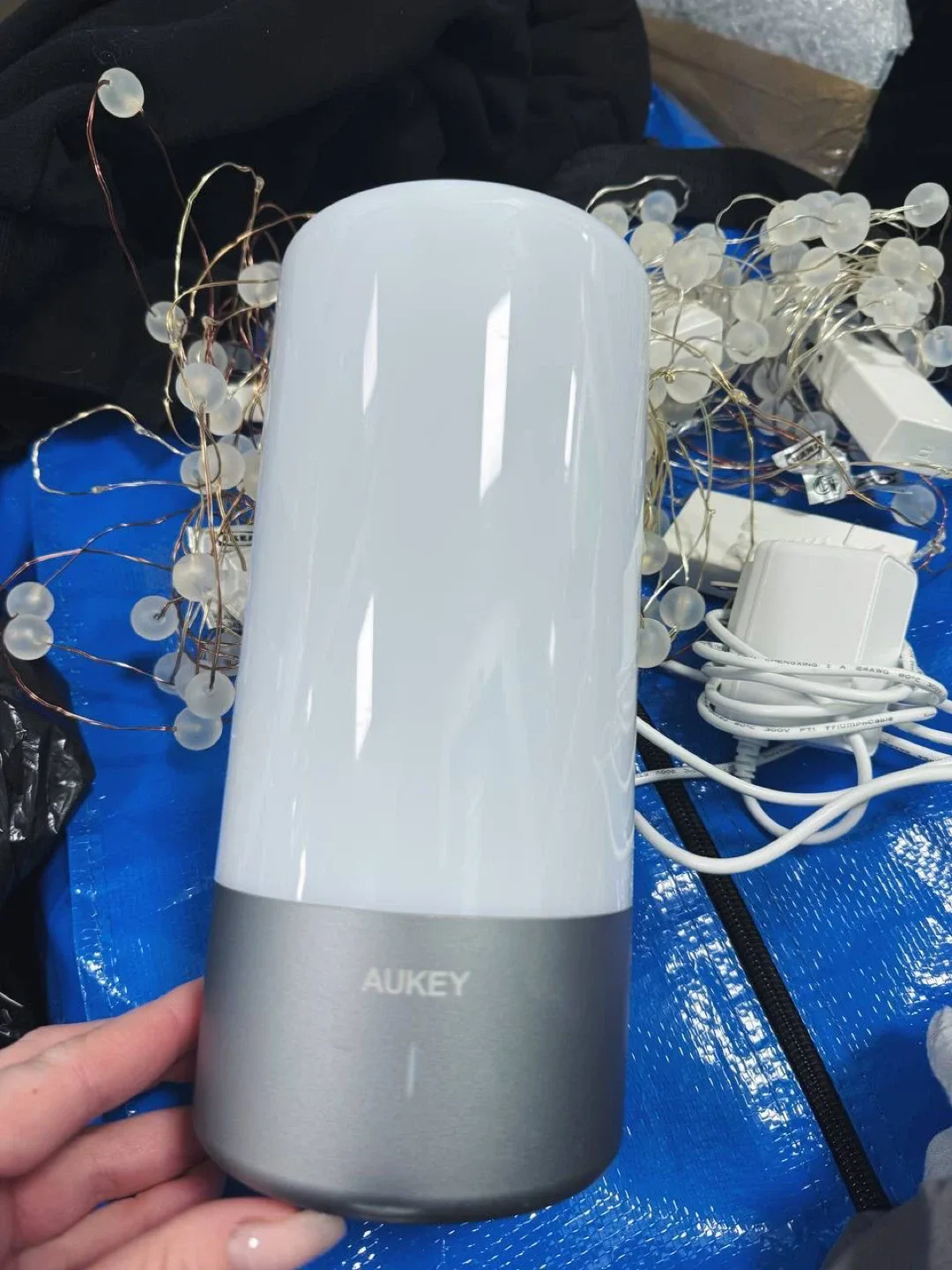 AUKEY Portable LED Desk Lamp thumbnail