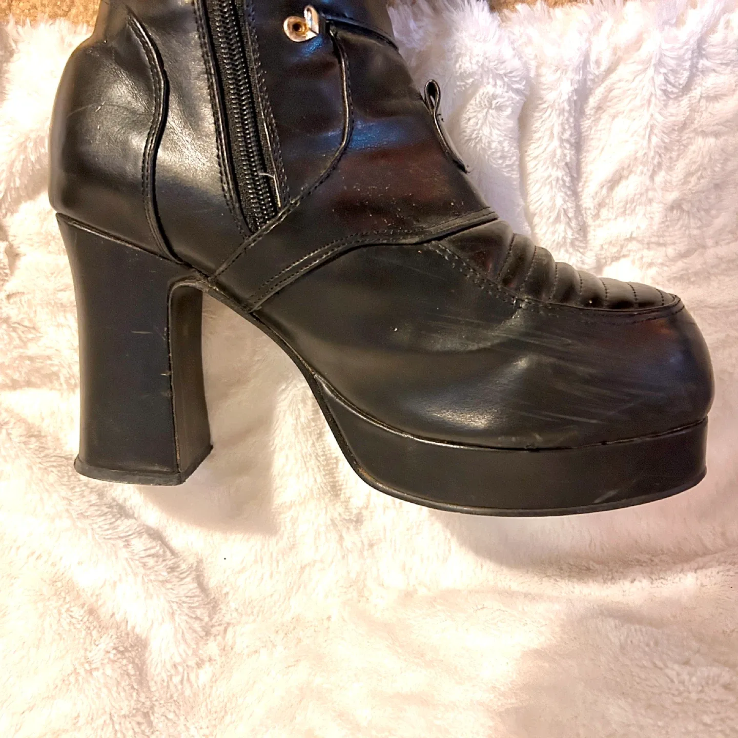 Demonia Gothikka 600 Black Knee-High Women's Platform Boots image indicator(3)