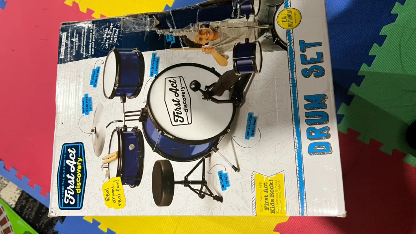 First Act Discovery Kids Drum Set thumbnail