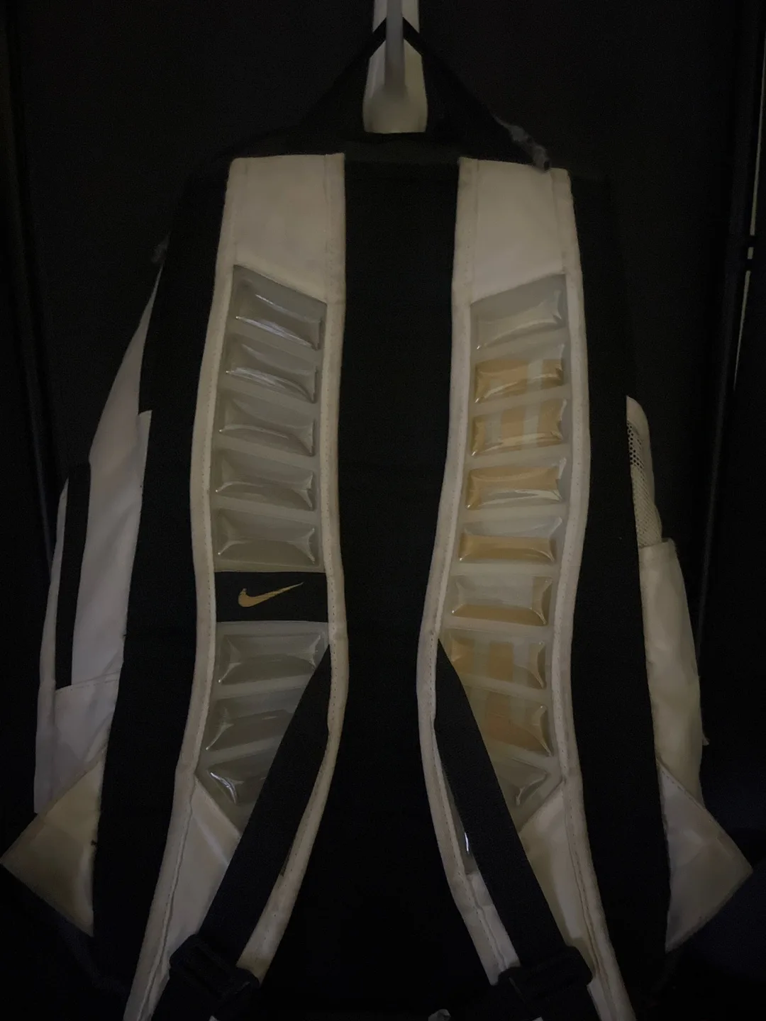 Nike Elite Backpack Customize image indicator(5)