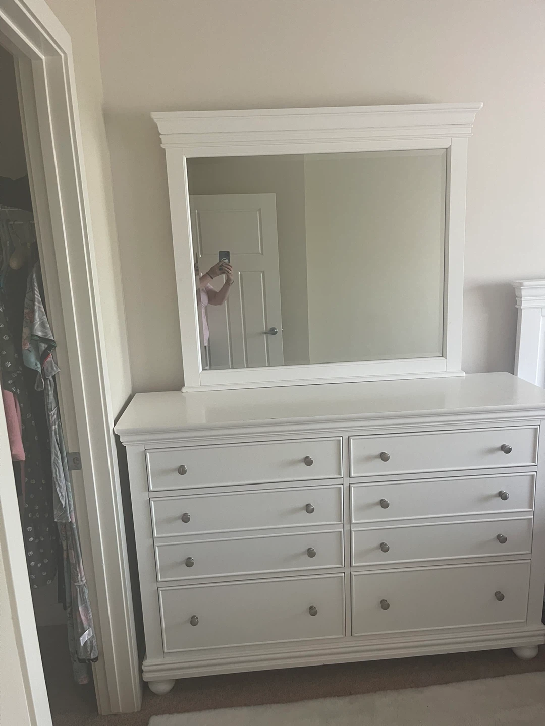 White Dresser with Mirror
