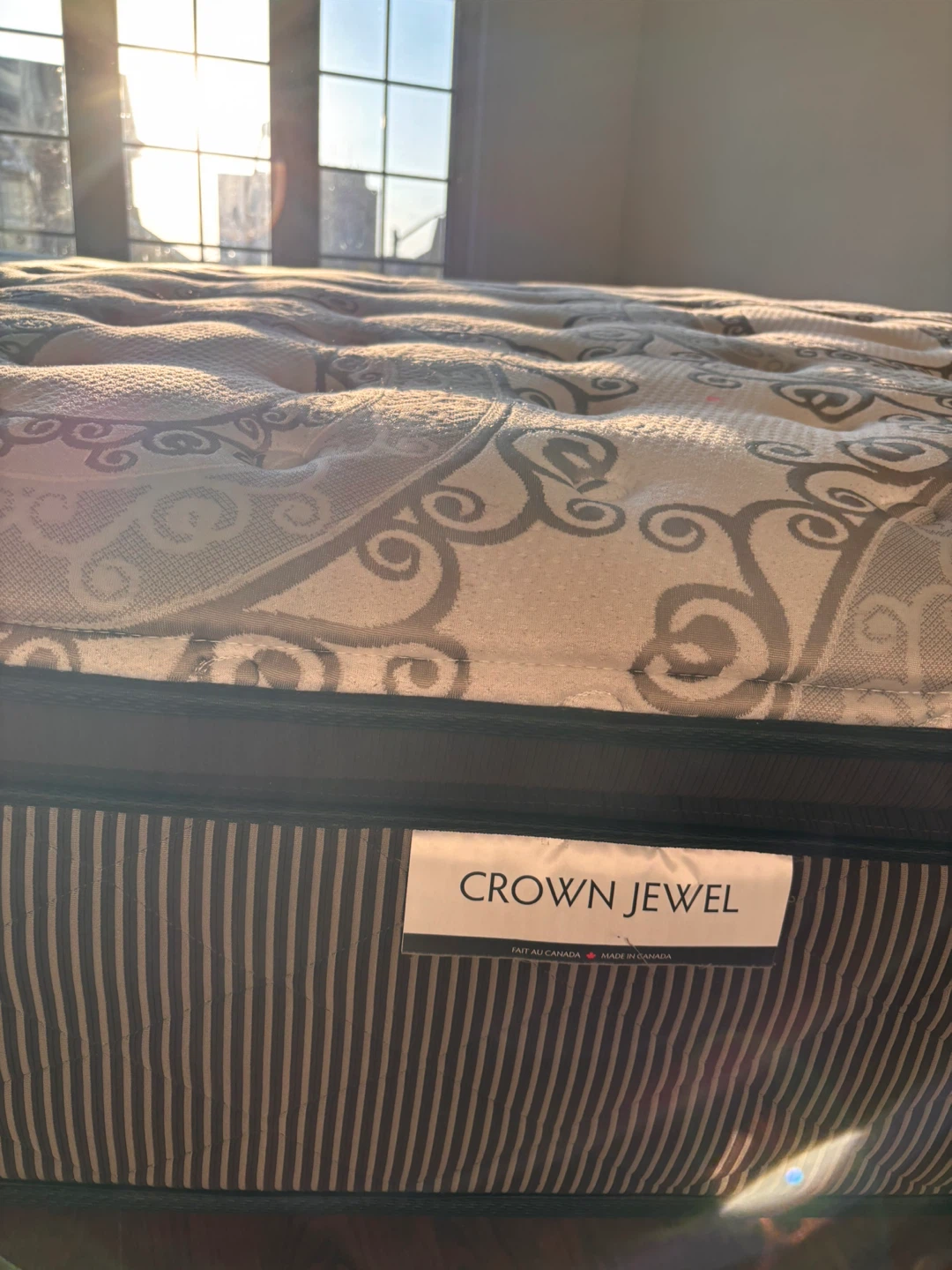 Queen mattress - photo 3