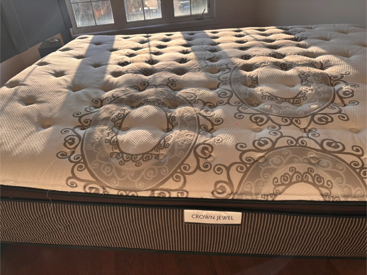 Queen mattress