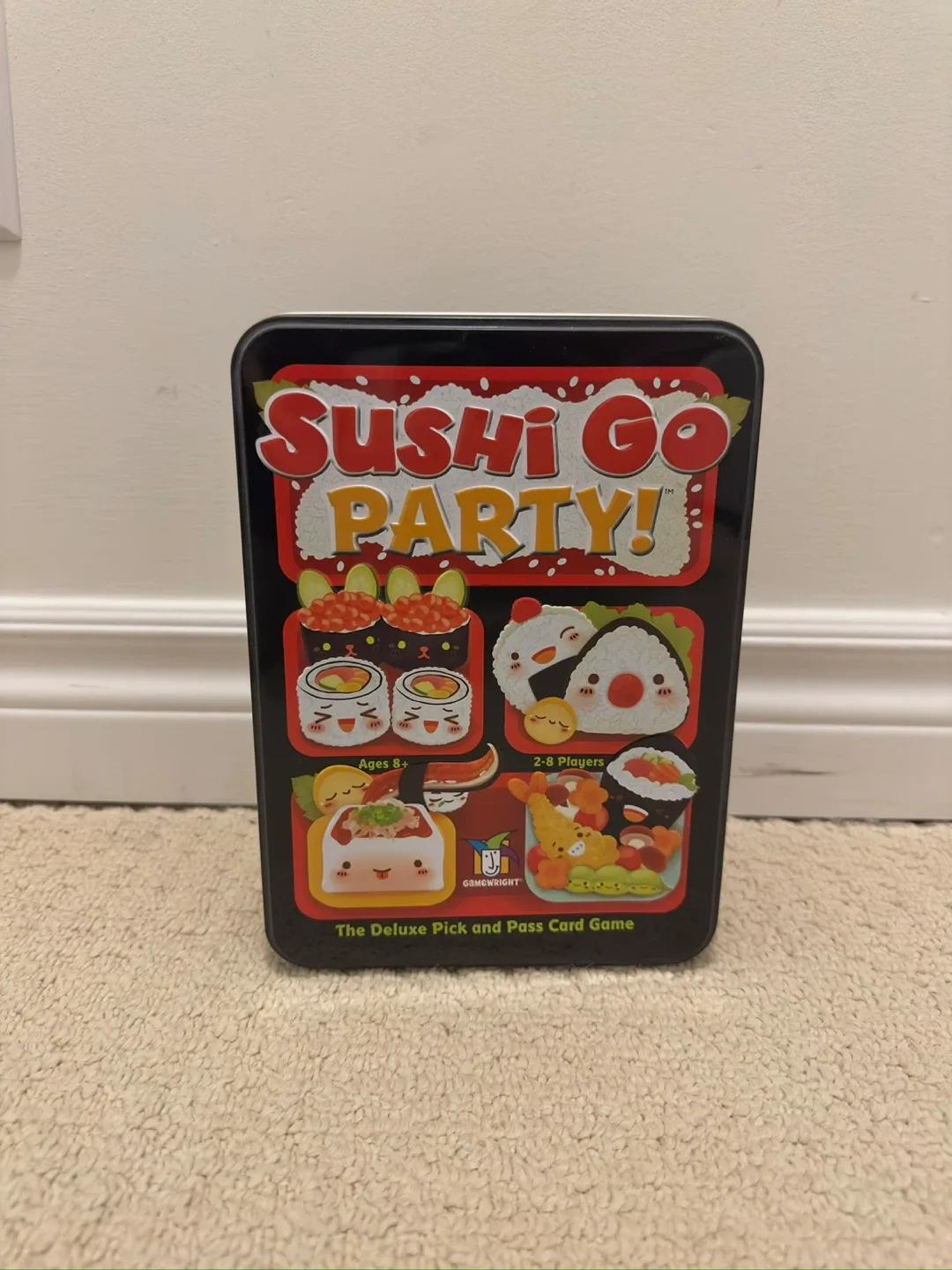 Sushi Go Party! Deluxe Pick & Pass Card Game thumbnail