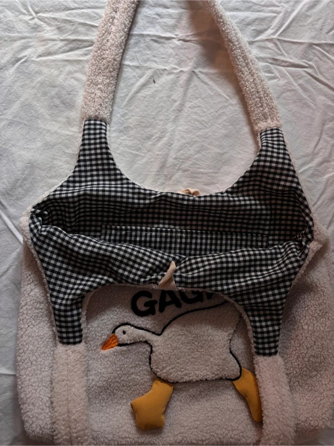 Goose Sherpa Tote Bag image indicator(3)