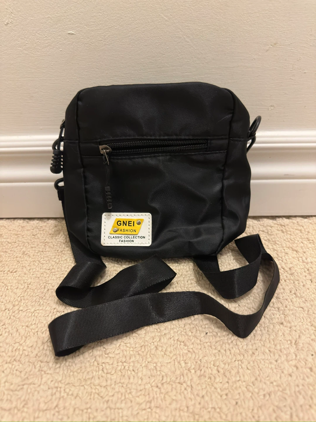 GNEI Fashion Black Crossbody Bag