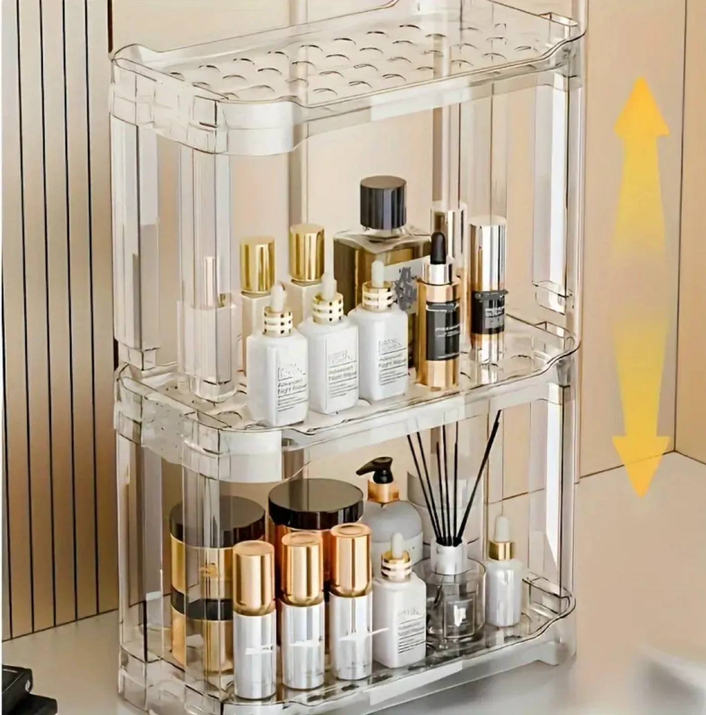 🥕BNIB Acrylic 3-Tier Cosmetic Organizer