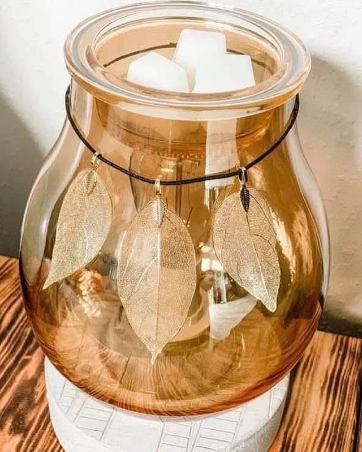 🚨Scentsy Amber Glow! (ON SALE!)🚨