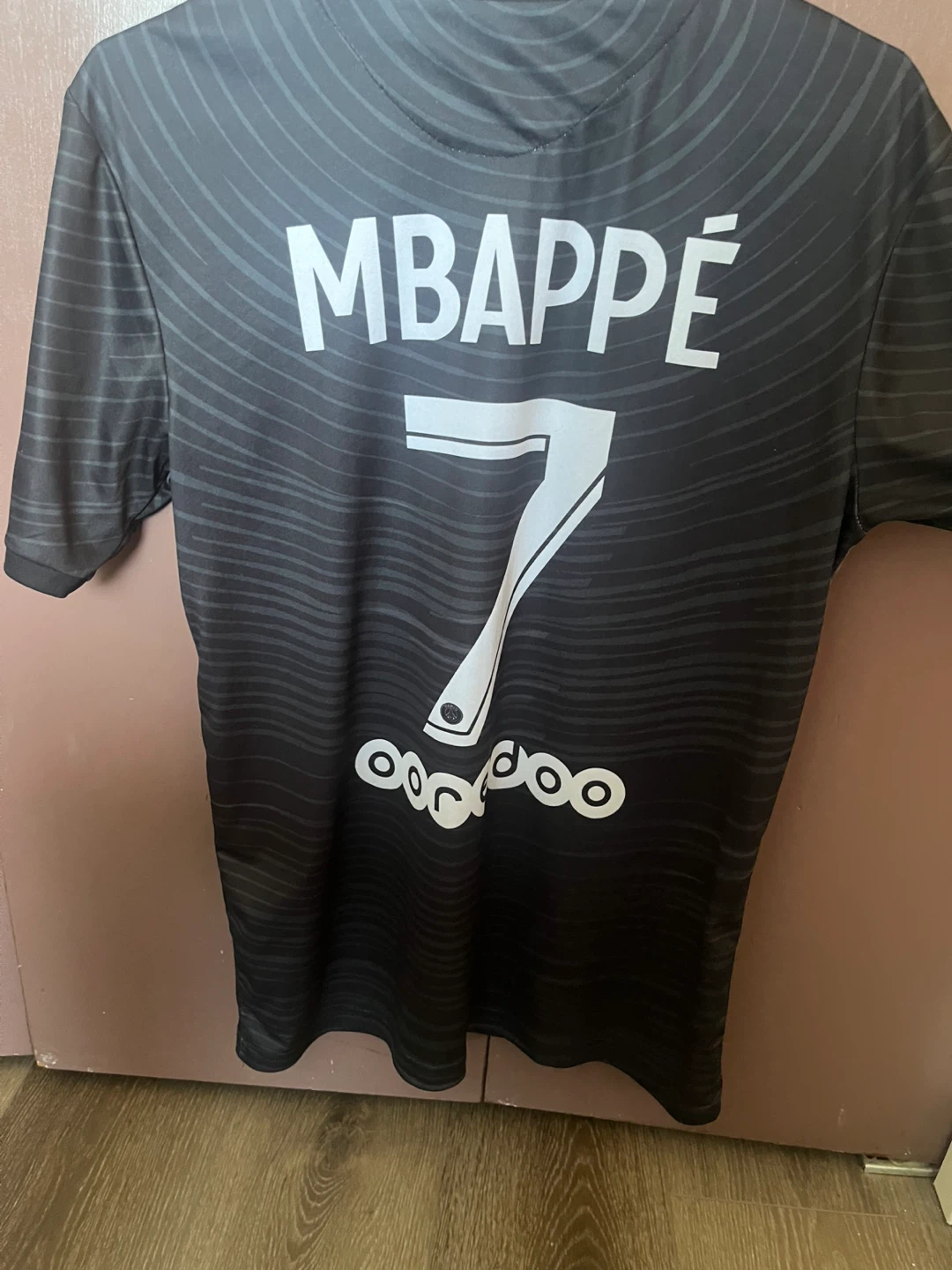 Nike Paris Saint-Germain Mbappe Jersey - Size M - photo 2