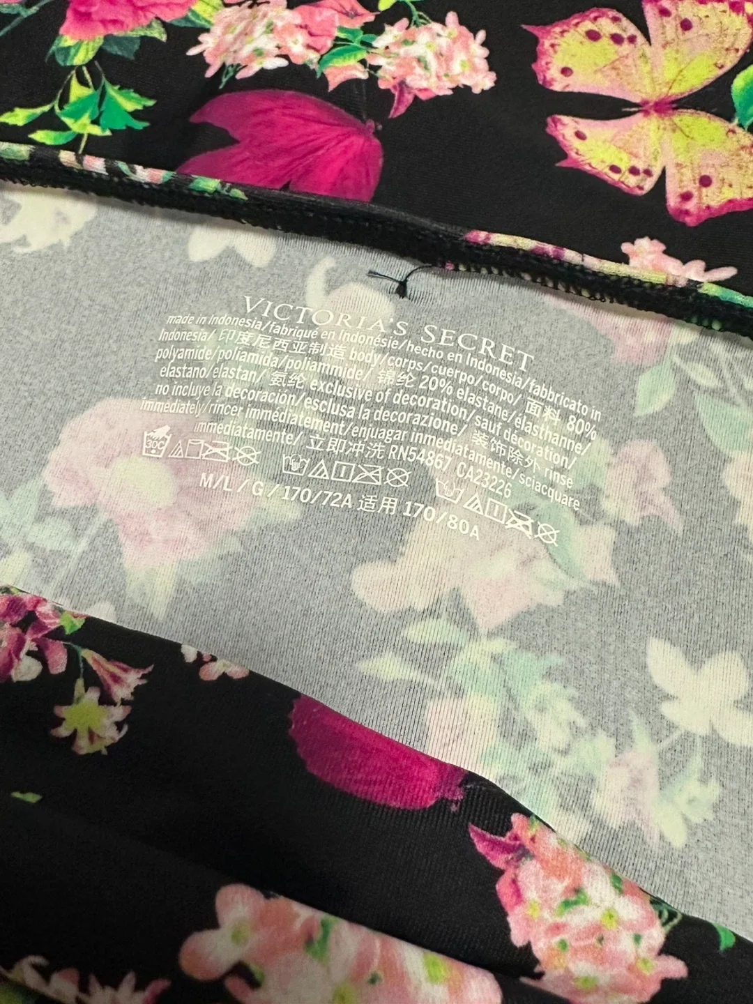 Victoria’s Secret Swim Sarong Cover Up image indicator(4)