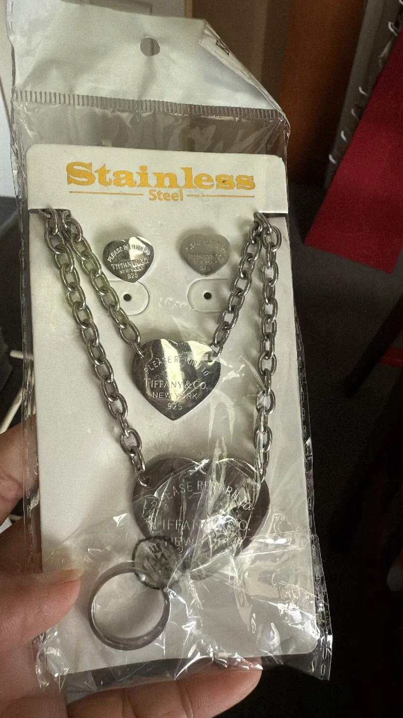 Tiffany & Co. Stainless Steel Jewelry Set image indicator(2)
